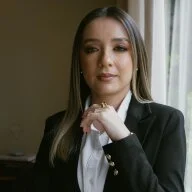 Ingryd Silvério de Campos - Fraudes financeiras | Seguros Negados | Plano de Saúde | Negativações